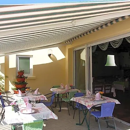 Hotel Restaurant Des Deux Vallees