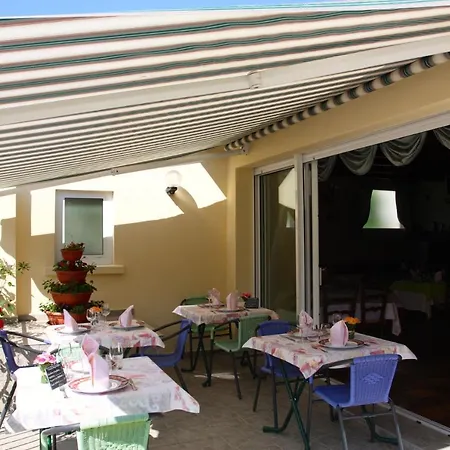 Restaurant Des Deux Vallees Szálloda