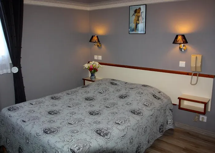 Restaurant Des Deux Vallées Hotel Entraygues-sur-Truyère